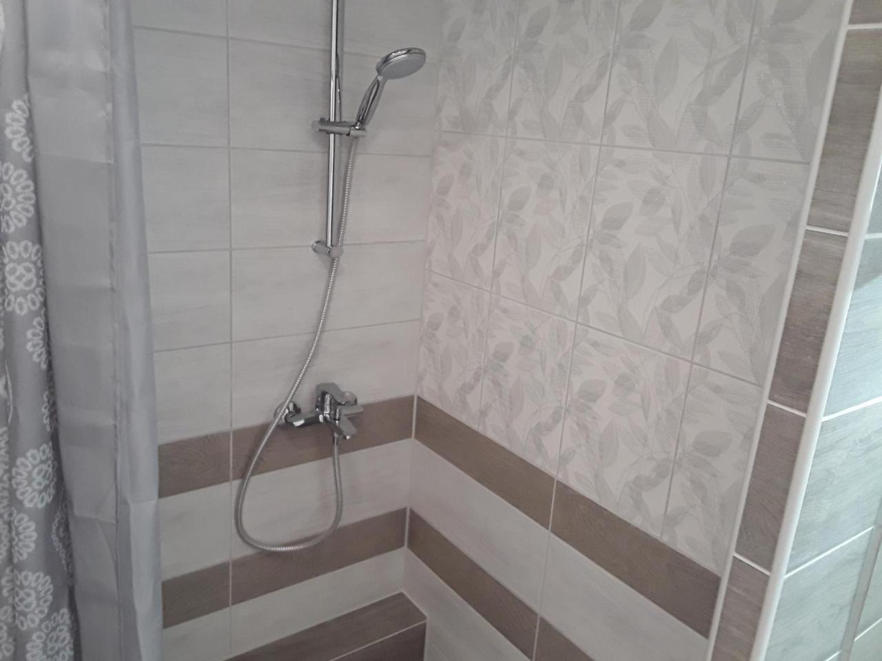 Lbe Apartments Narva Eksteriør billede